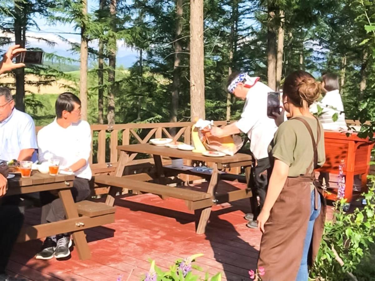 Ritz Garden Niji Guest House Biei Eksteriør bilde